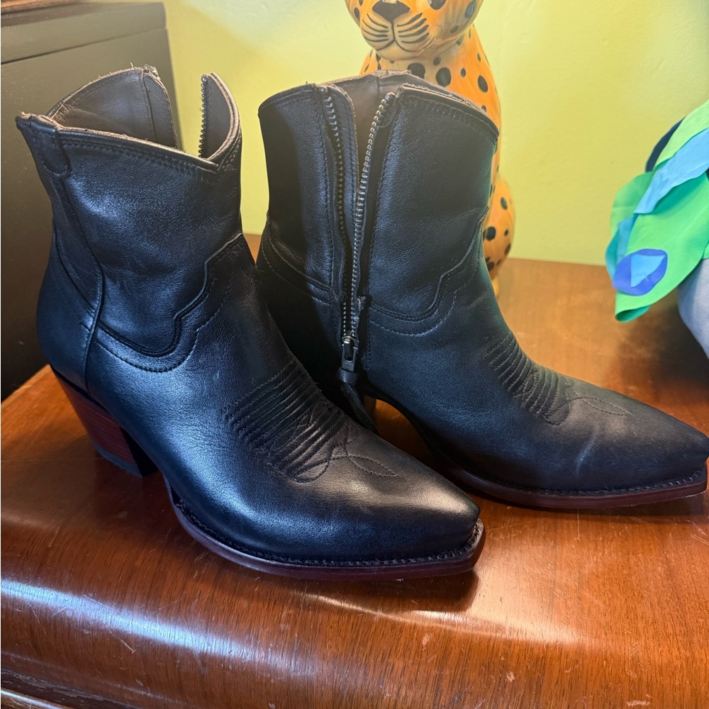 Tecovas Black Ankle Boots